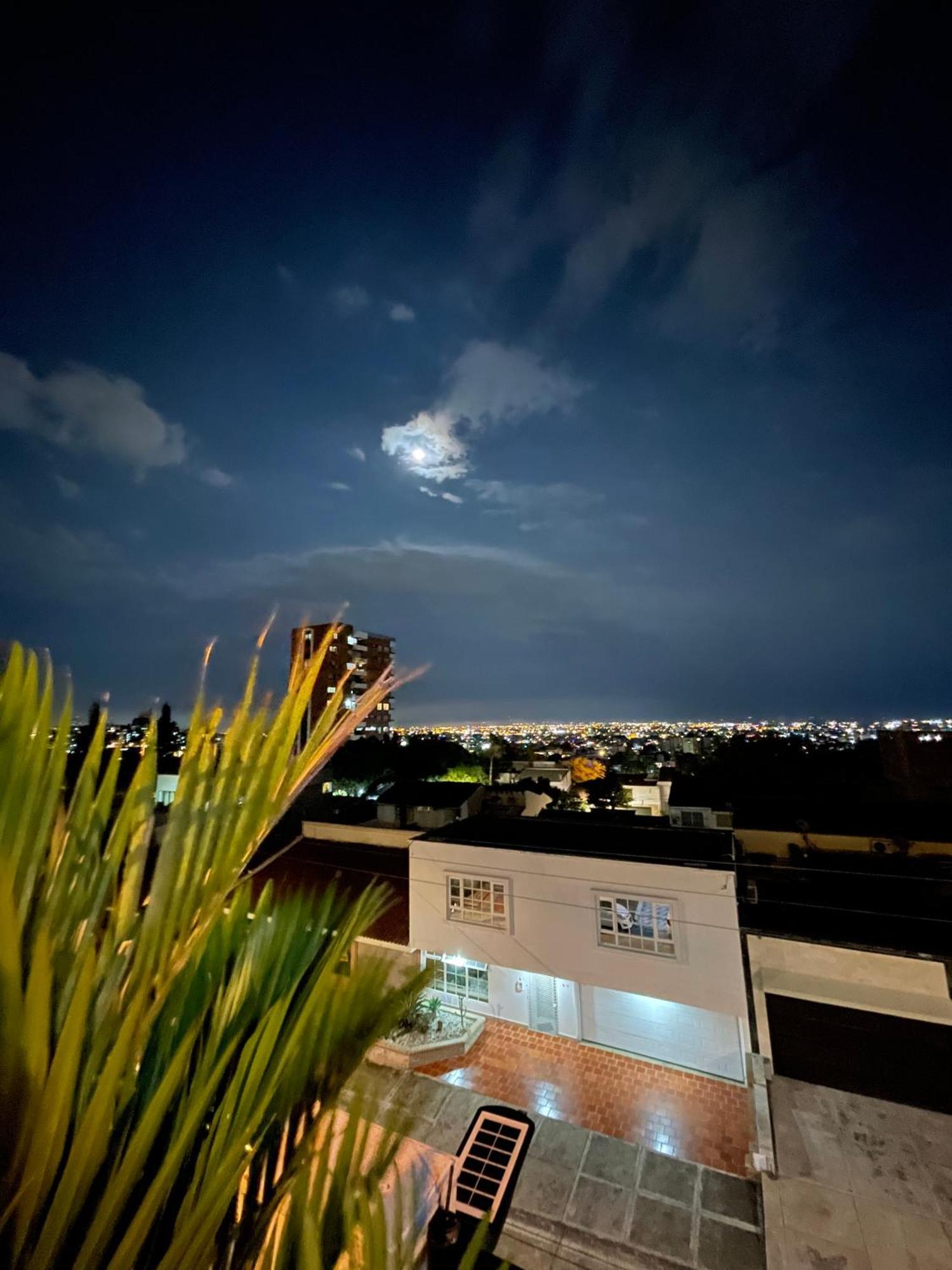 The View Hostel & Lounge Cali Extérieur photo